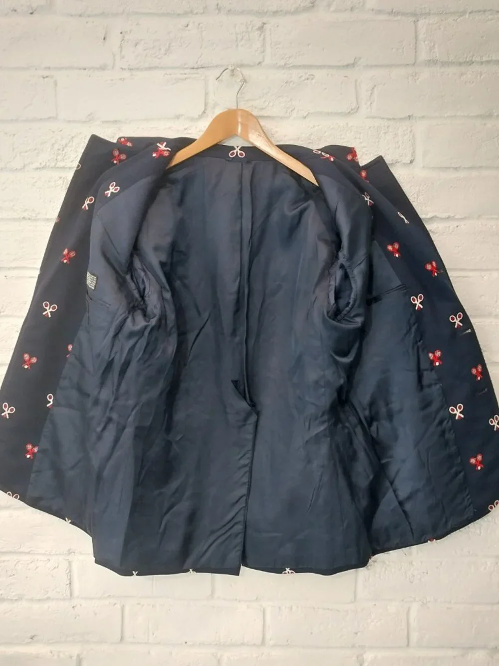Vintage 80s IZOD Navy blue Blazer Mens 42 Sport Coat Tennis Racket Embroidery